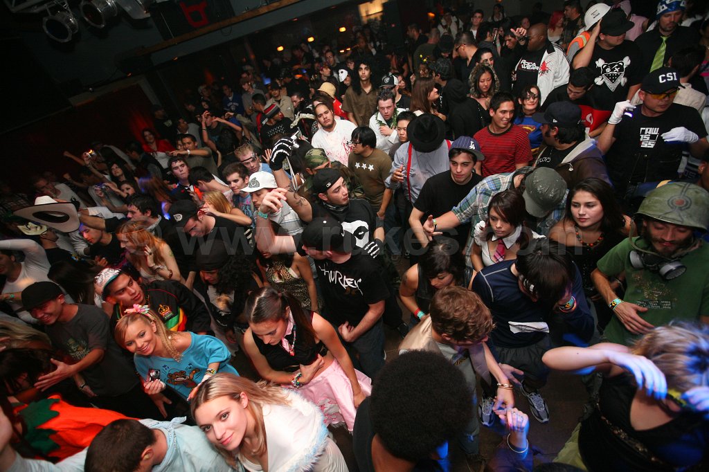 cinespace10 214